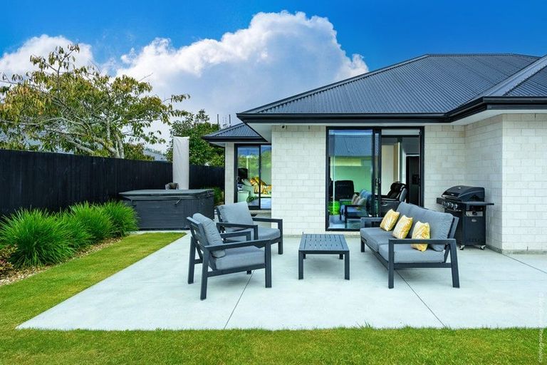 Photo of property in 37 Collisson Street, Leeston, 7632