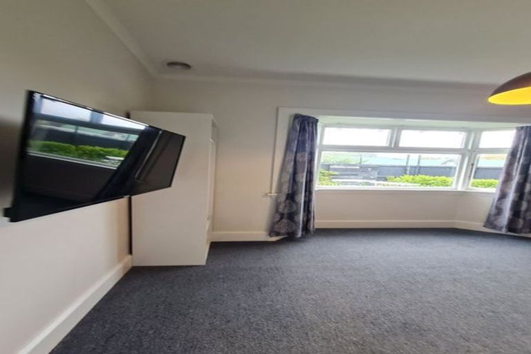 Photo of property in 364a Pages Road, Aranui, 8061