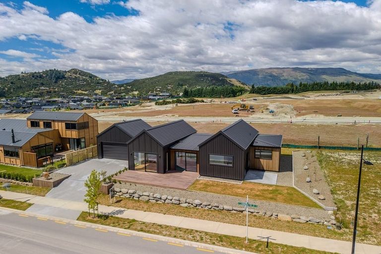 Photo of property in Northlake, 21 Lammermoor Street, Wanaka, 9305