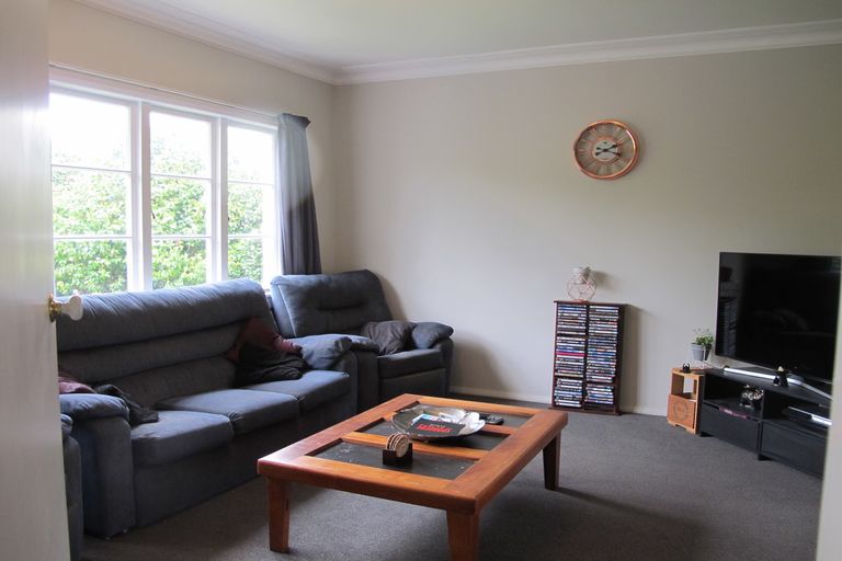 Photo of property in 877 Kihikihi Road, Te Awamutu, 3800