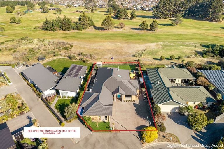 Photo of property in 18 Torrey Pines, Waimairi Beach, Christchurch, 8083