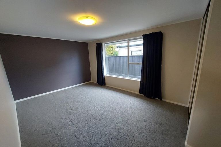 Photo of property in 237 Estuary Road, South New Brighton, Christchurch, 8062