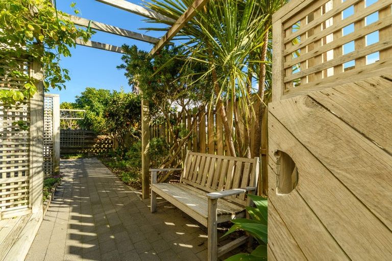Photo of property in 630 Papamoa Beach Road, Papamoa Beach, Papamoa, 3118