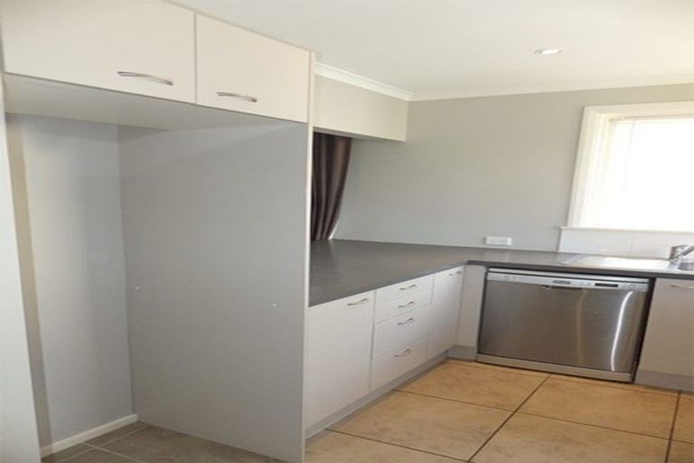 Photo of property in 4 Tompkins Lane, Burwood, Christchurch, 8061