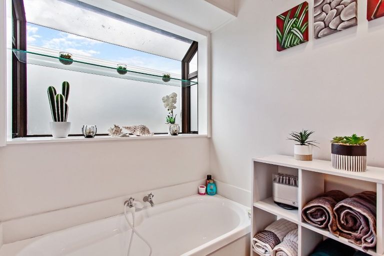 Photo of property in 169 George Street, Tuakau, 2121