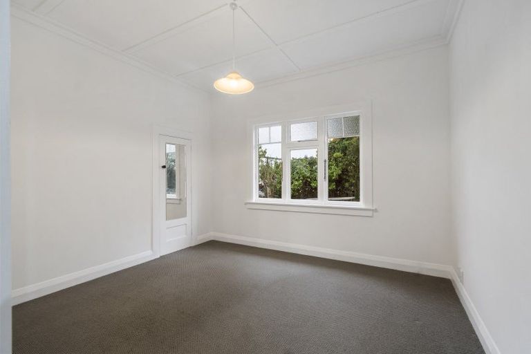 Photo of property in 10 Dutton Street, Bunnythorpe, Palmerston North, 4481