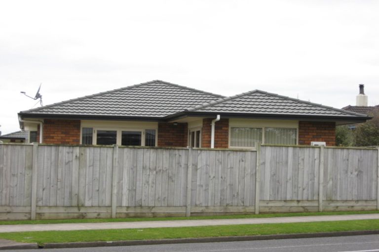 Photo of property in 159 Mangorei Road, Merrilands, New Plymouth, 4312