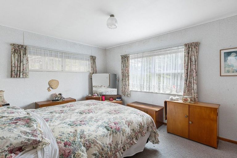 Photo of property in 7 Hilling Street, Titirangi, Auckland, 0604