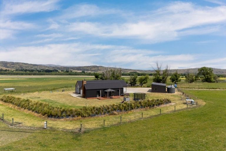 Photo of property in 4062 Becks-lauder Road, Becks, Omakau, 9377