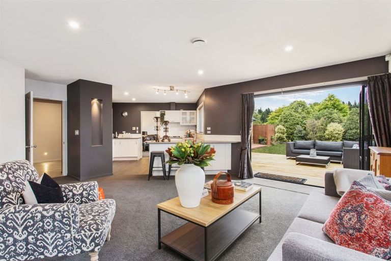 Photo of property in 5 Mahuri Street, Parklands, Christchurch, 8083