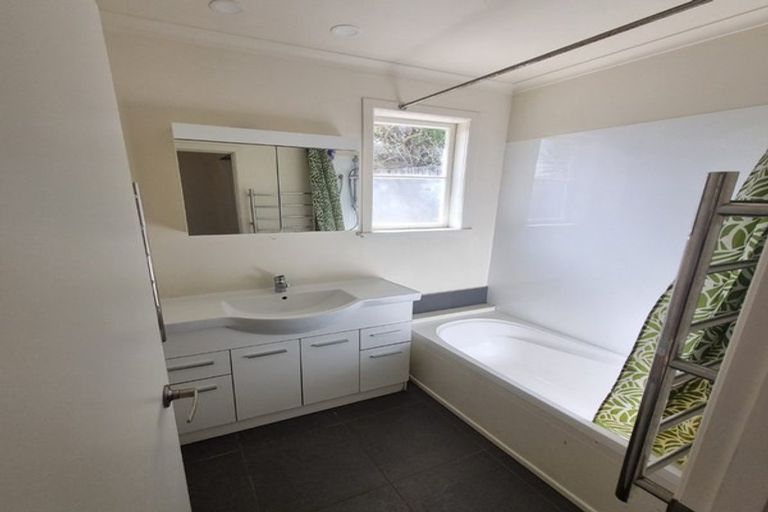 Photo of property in 10 Lewis Street, Te Kamo, Whangarei, 0112