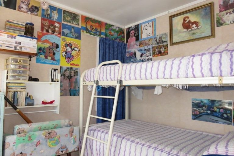 Photo of property in 315 Linton Crescent, Whangamata, 3620