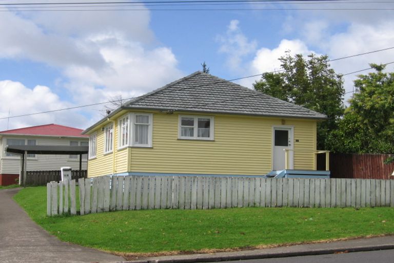 Photo of property in 159 Rathgar Road, Henderson, Auckland, 0610