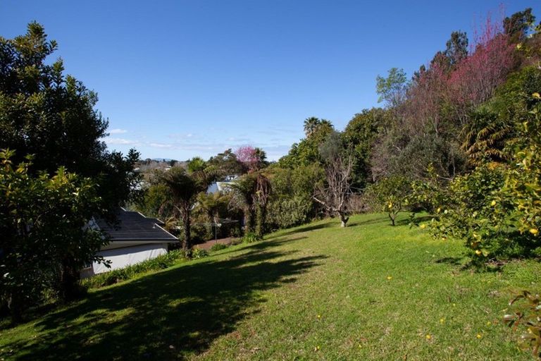 Photo of property in 105 Park Avenue, Whangamata, 3620
