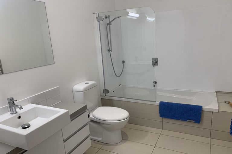 Photo of property in 79 Saddleback Grove, Karori, Wellington, 6012