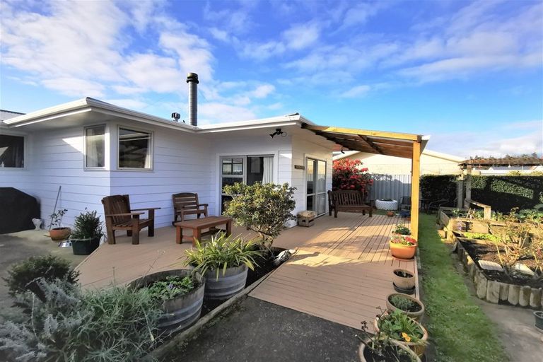 Photo of property in 8 Madrid Street, Dannevirke, 4930