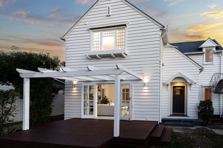 Photo of property in 8 Bradshaw Terrace, Riccarton, Christchurch, 8011