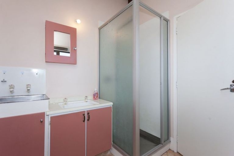 Photo of property in 17 Mccall Avenue, Pauanui, Hikuai, 3579