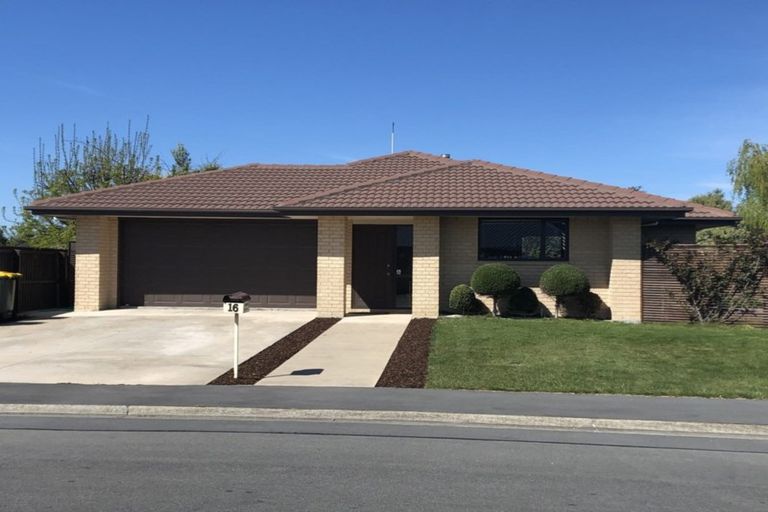 Photo of property in 16 Monet Vale, Rolleston, 7614