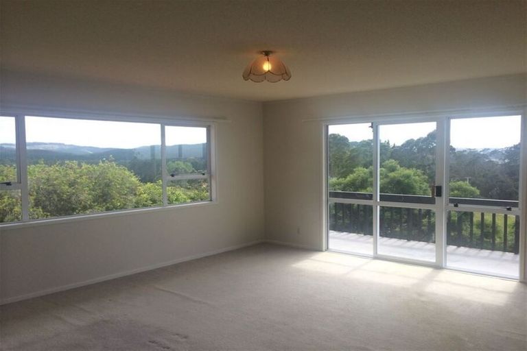 Photo of property in 74 Deacon Road, Riverhead, Kumeu, 0892