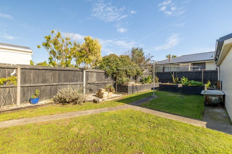 Photo of property in 11 Pegasus Avenue, North New Brighton, Christchurch, 8083