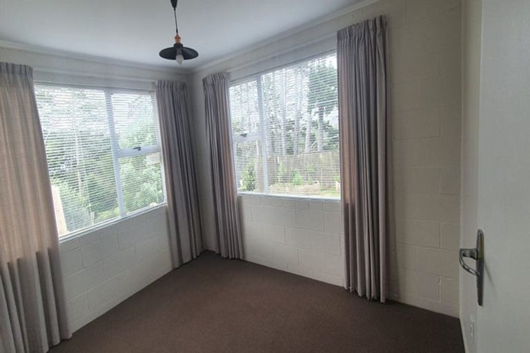 Photo of property in 243 Glamorgan Drive, Torbay, Auckland, 0630