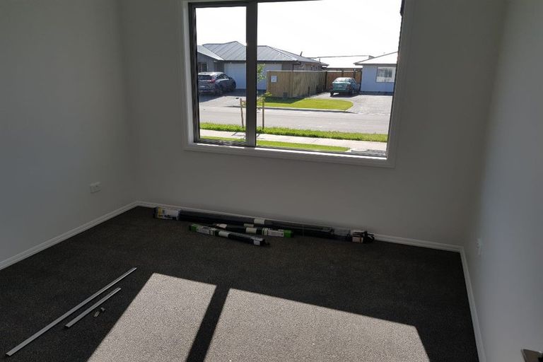 Photo of property in 8 Hickmott Street, Rangiora, 7400