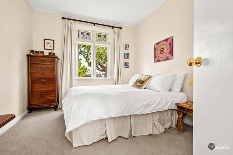 Photo of property in 6 Sandford Street, Trentham, Upper Hutt, 5018