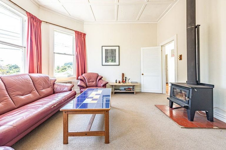 Photo of property in 68 Ikitara Road, Whanganui East, Whanganui, 4500