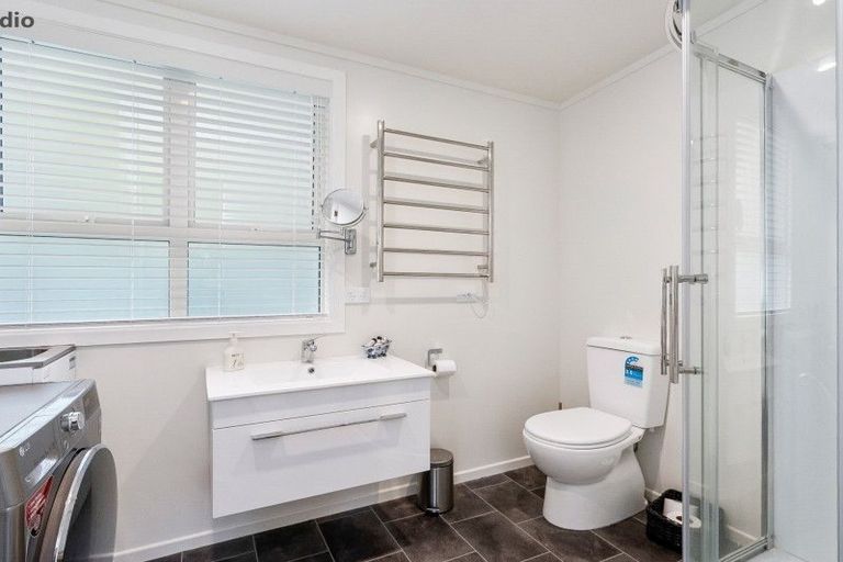 Photo of property in 149 Raumati Road, Raumati Beach, Paraparaumu, 5032