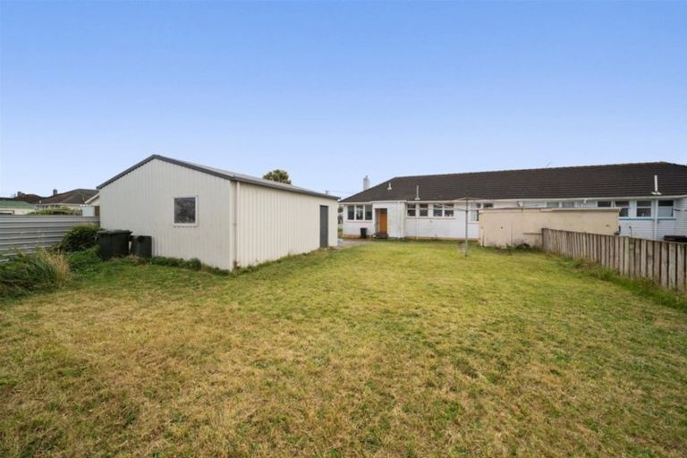 Photo of property in 14 Mclean Street, Hawera, 4610
