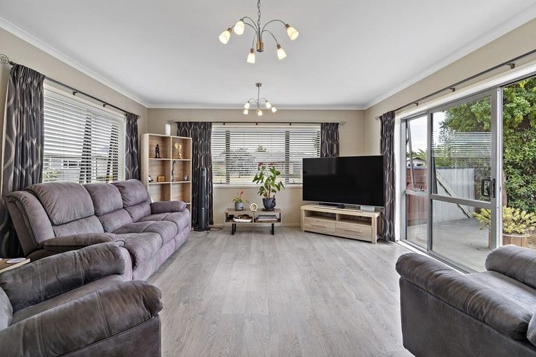 Photo of property in 3 Gimson Street, Solway, Masterton, 5810