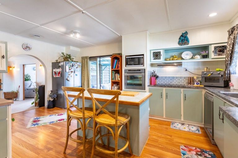 Photo of property in 15 Haswell Street, Eketahuna, 4900