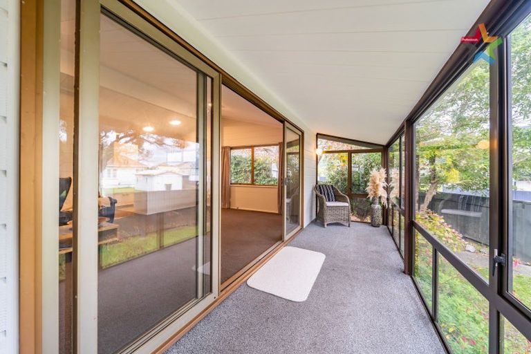 Photo of property in 106 Cambridge Terrace, Fairfield, Lower Hutt, 5011