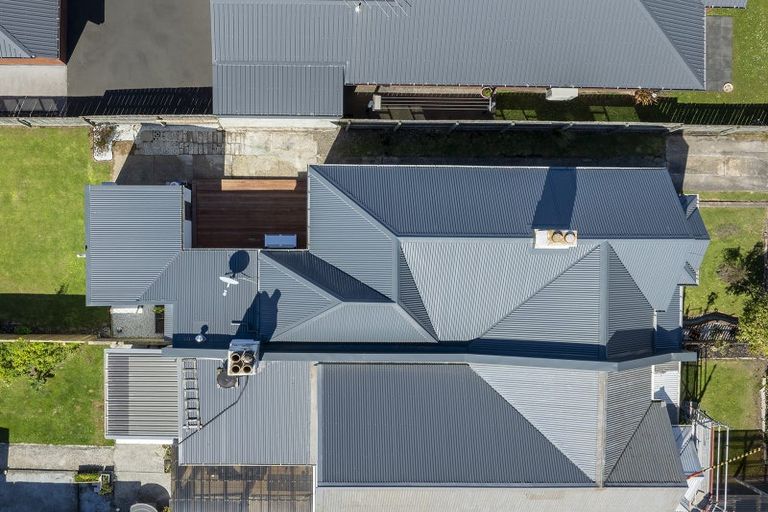 Photo of property in 39 Prince Albert Road, Saint Kilda, Dunedin, 9012