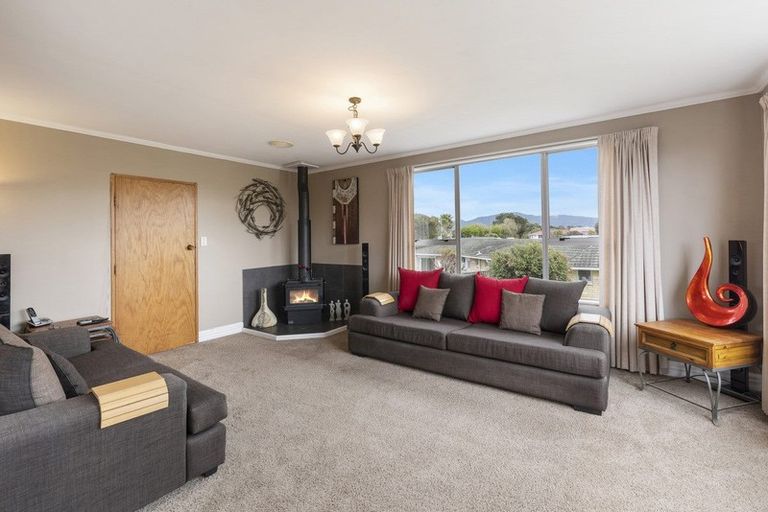 Photo of property in 102 Martin Road, Paraparaumu Beach, Paraparaumu, 5032