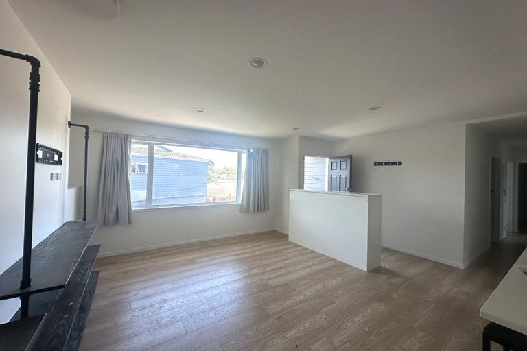 Photo of property in 1/92 Union Road, Howick, Auckland, 2014