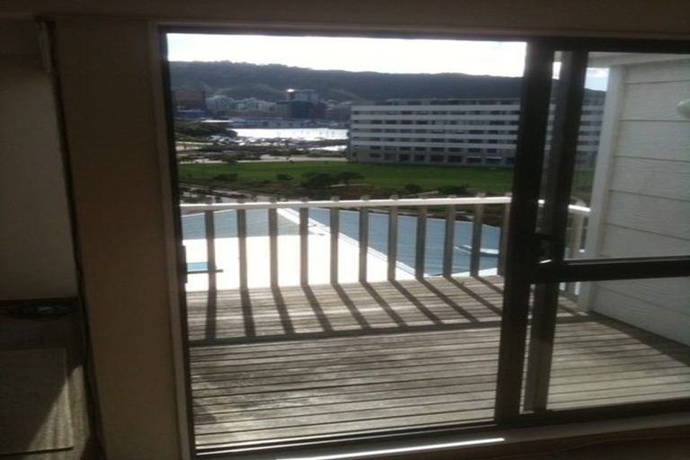 Photo of property in 2u9 Hood Street, Mount Victoria, Wellington, 6011
