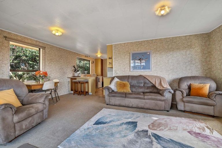 Photo of property in 1/12 Atiawa Street, Glen Avon, New Plymouth, 4312