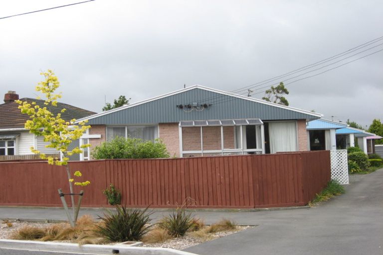 Photo of property in 2/6 Hendon Street, Edgeware, Christchurch, 8013