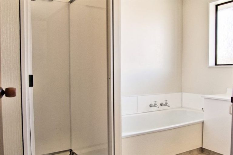 Photo of property in Carmichael Courts, 25/14 Wharenui Road, Upper Riccarton, Christchurch, 8041