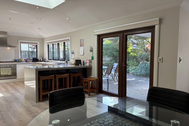Photo of property in 82 Devon Street, Arrowtown, 9302