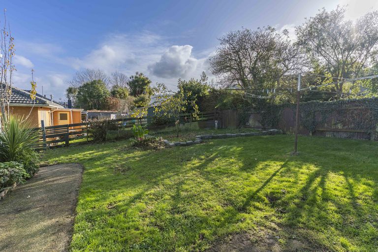 Photo of property in 7 Dickson Street, Macandrew Bay, Dunedin, 9014