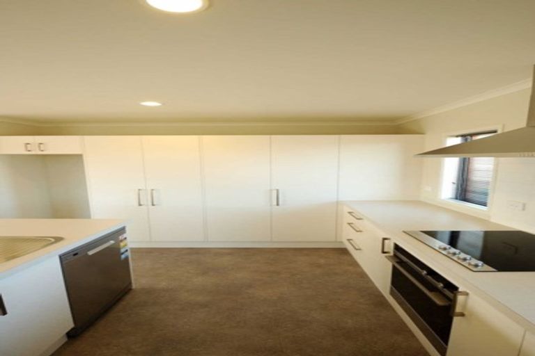 Photo of property in 82 Ledbury Drive, Rolleston, 7615