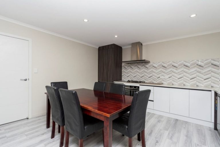 Photo of property in 11u3 Gazeley Avenue, Silverdale, Hamilton, 3216
