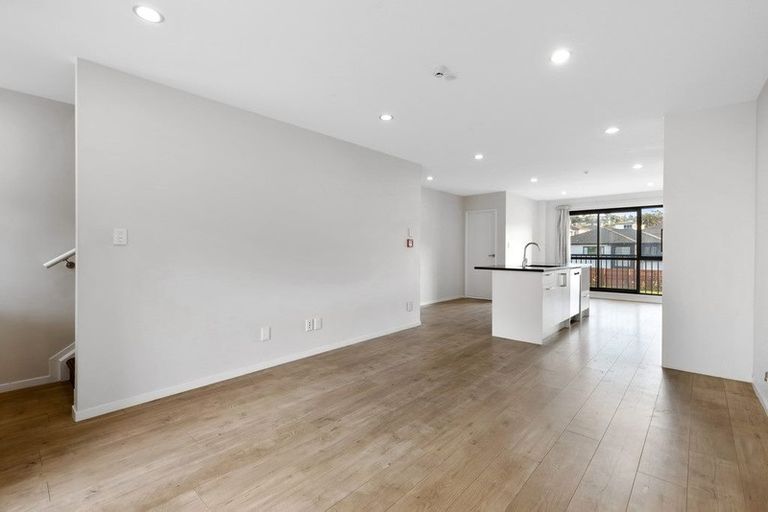 Photo of property in 64/5 Perekia Street, Albany, Auckland, 0632