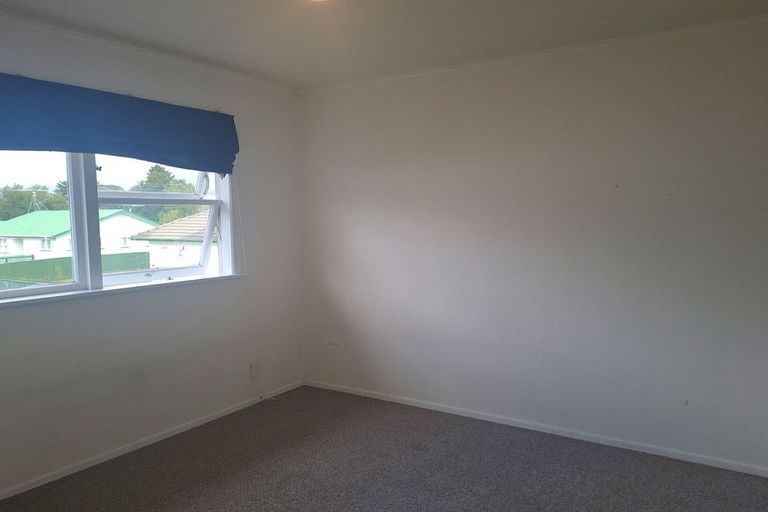 Photo of property in Shakespeare Flats, 8/48 Merton Street, Trentham, Upper Hutt, 5018