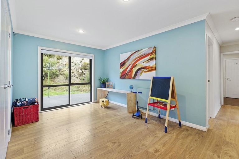 Photo of property in 499 South Makara Road, Makara, Karori, 6972