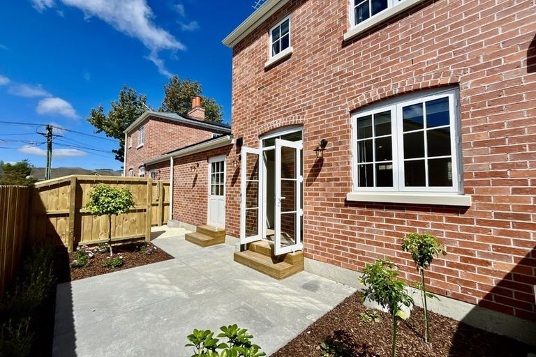 Photo of property in 2/17 Dobson Street, Spreydon, 8024
