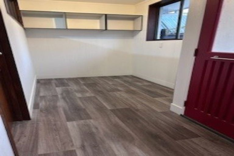 Photo of property in 311b Fitzherbert Avenue, West End, Palmerston North, 4410